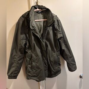 The North Face Women's Olive Green Waterproof  raincoat XXL